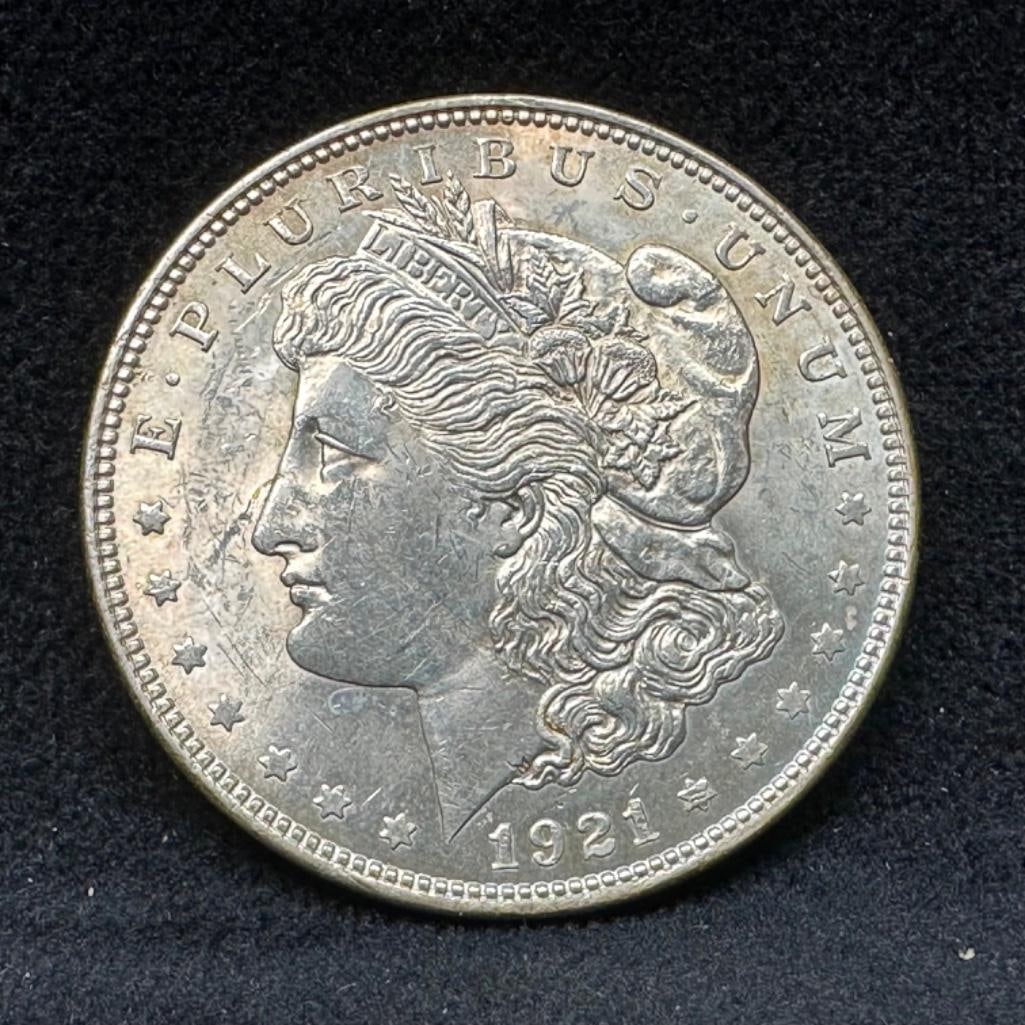 1921 P Morgan Silver Dollar (1 of 2)