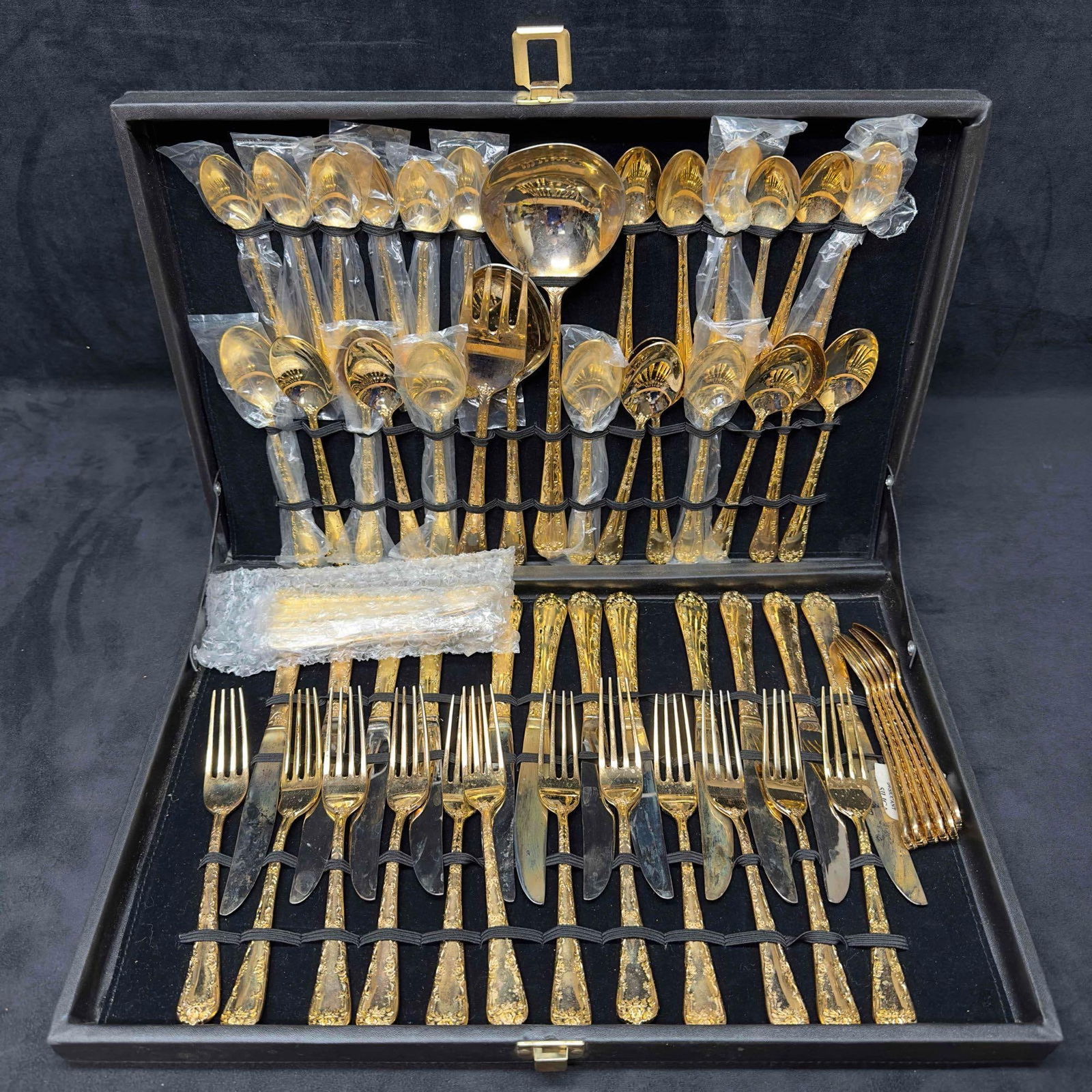 WM Rogers and Son Gold Plated Enchanted Rose Flatware Service for 12 Twelve with Case (1 of 11)