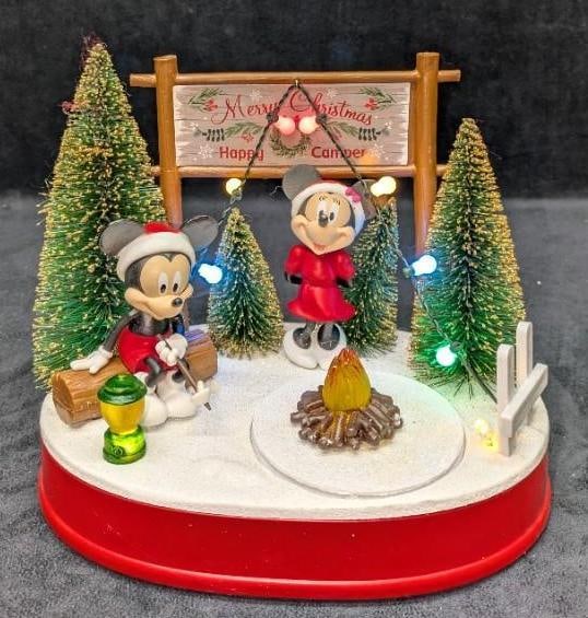 Disney Animated Christmas Campfire Mickey Mouse Light Up (1 of 7)