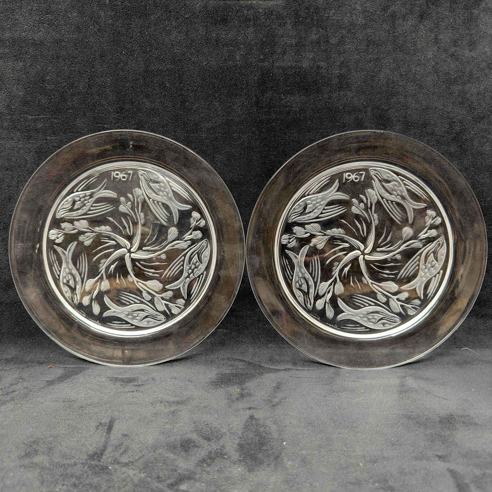 Signed Lalique France Crystal 1967 Ballet De Poisson Fish Ballet Annual Plate Set (1 of 8)