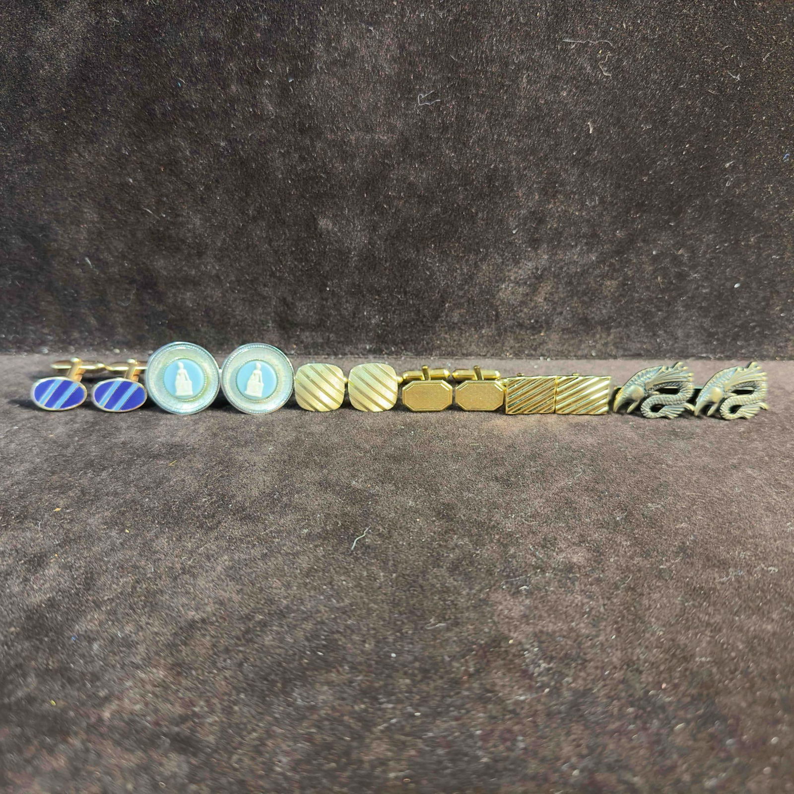 Collection of Vintage Cufflinks Lot of 6 Six Pairs Gold Silver Fish Accents (1 of 10)