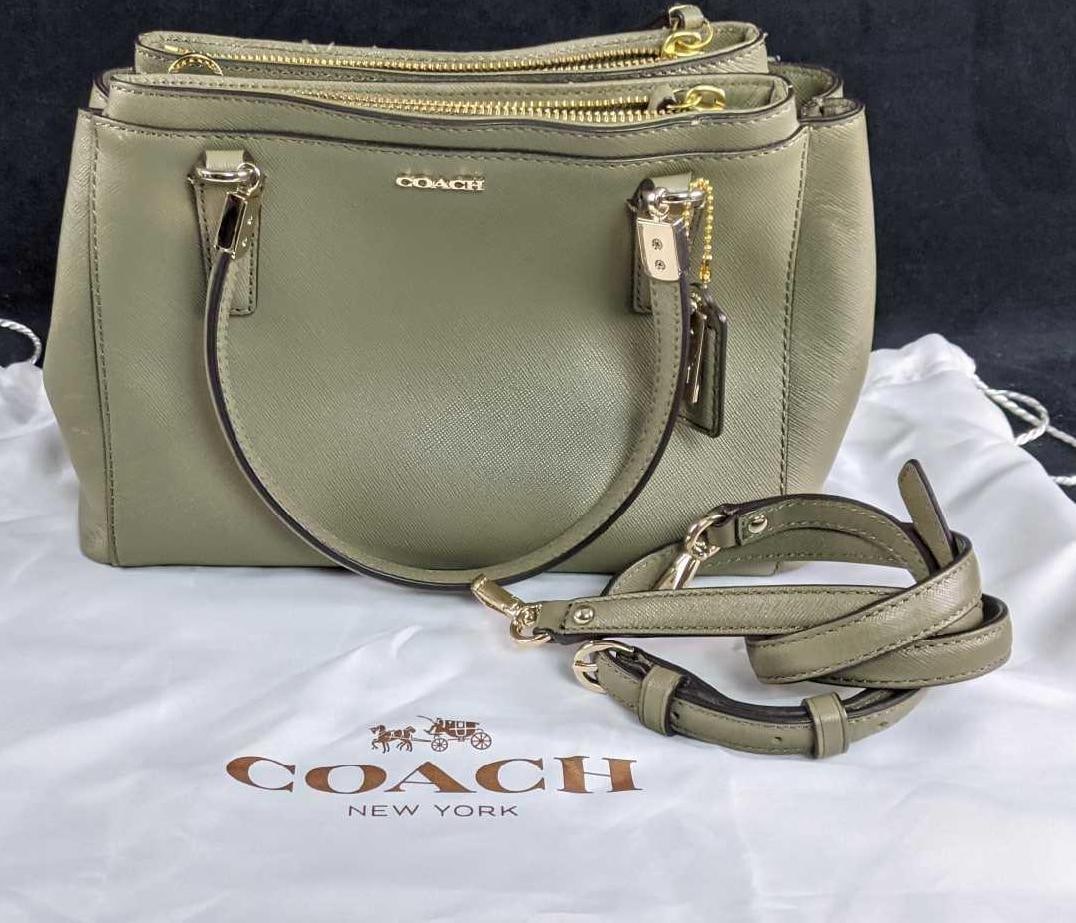 Authentic Leather Olive Green Coach Purse (1 of 7)