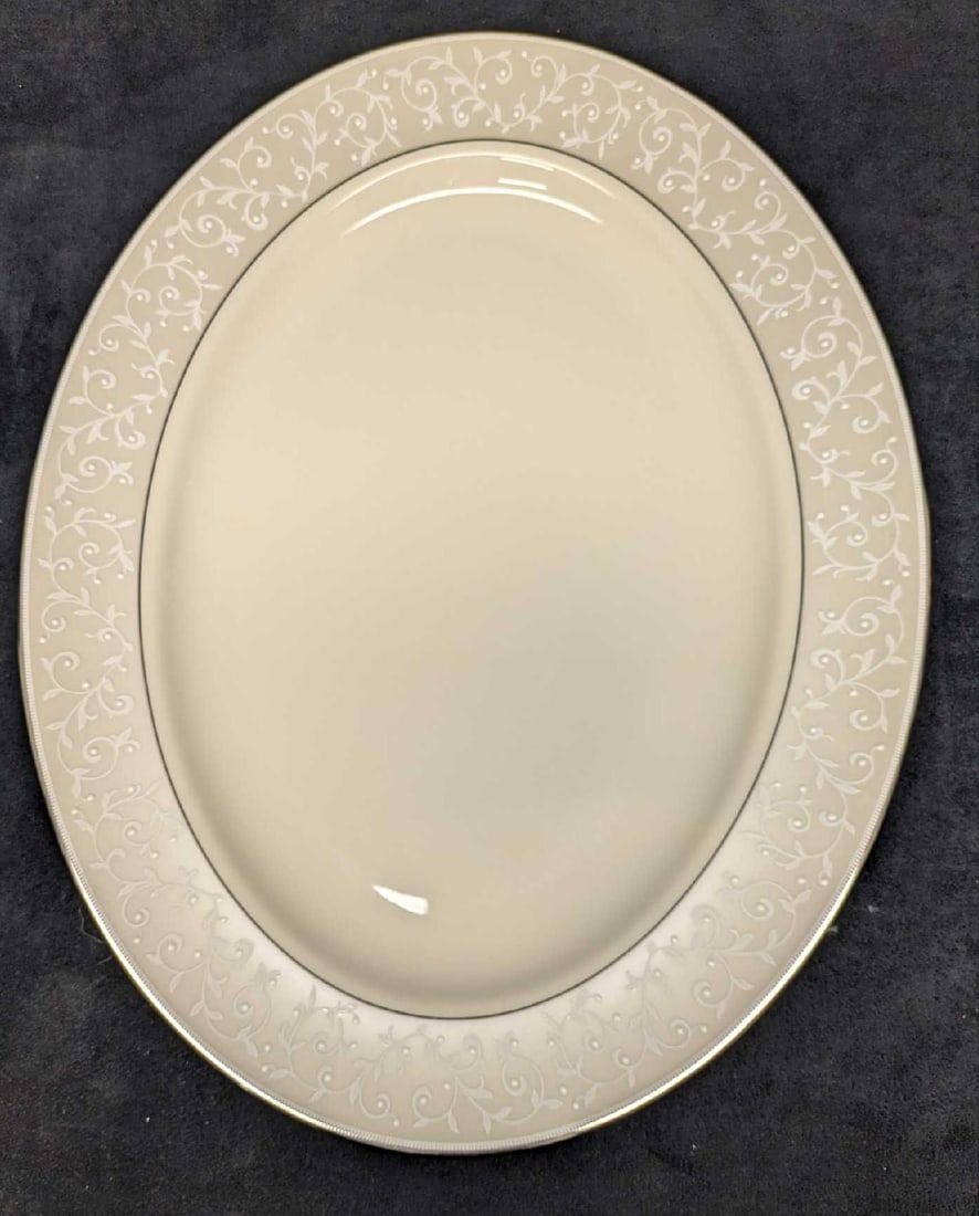 Retired Lenox Pearl Innocence 16" Serving Platter (1 of 7)