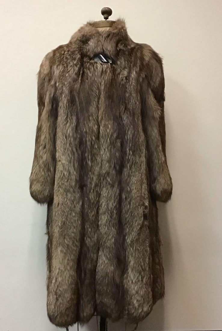 Saga Blush Fox Fur Coat Jacket Vintage Fashion (1 of 7)