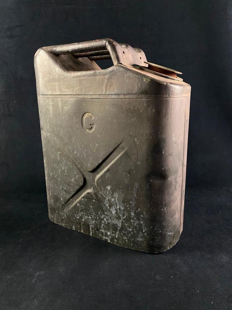 Vintage Army Jerry Can (1 of 7)