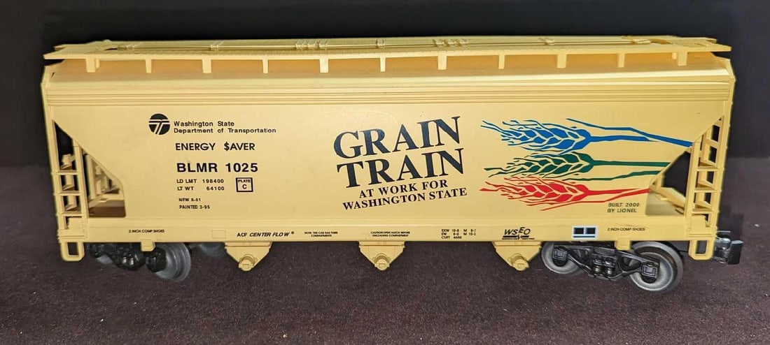 Weaver Ultraline Grain Train 4-Bay Centerflow (1 of 7)