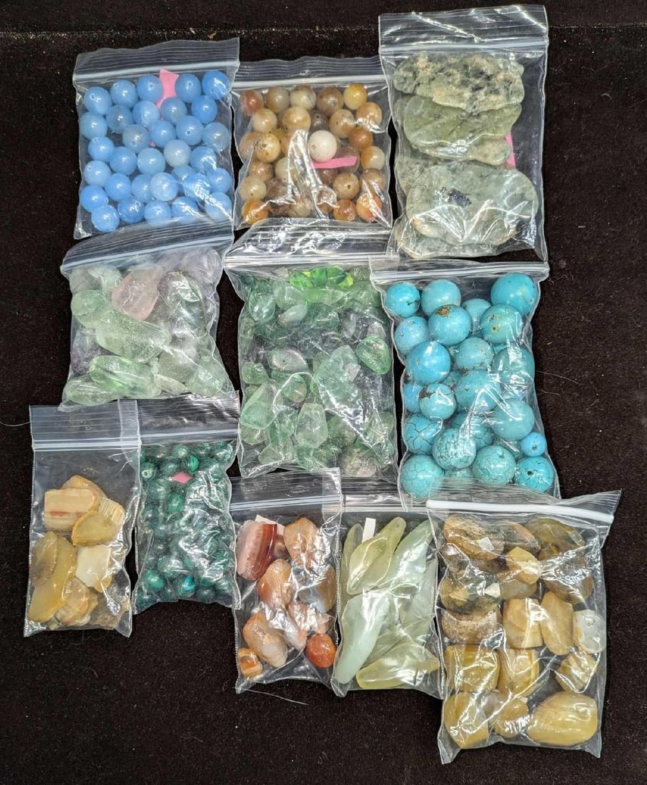 Assorted Tumbled Stones And Beads For Jewelry Making K (1 of 11)