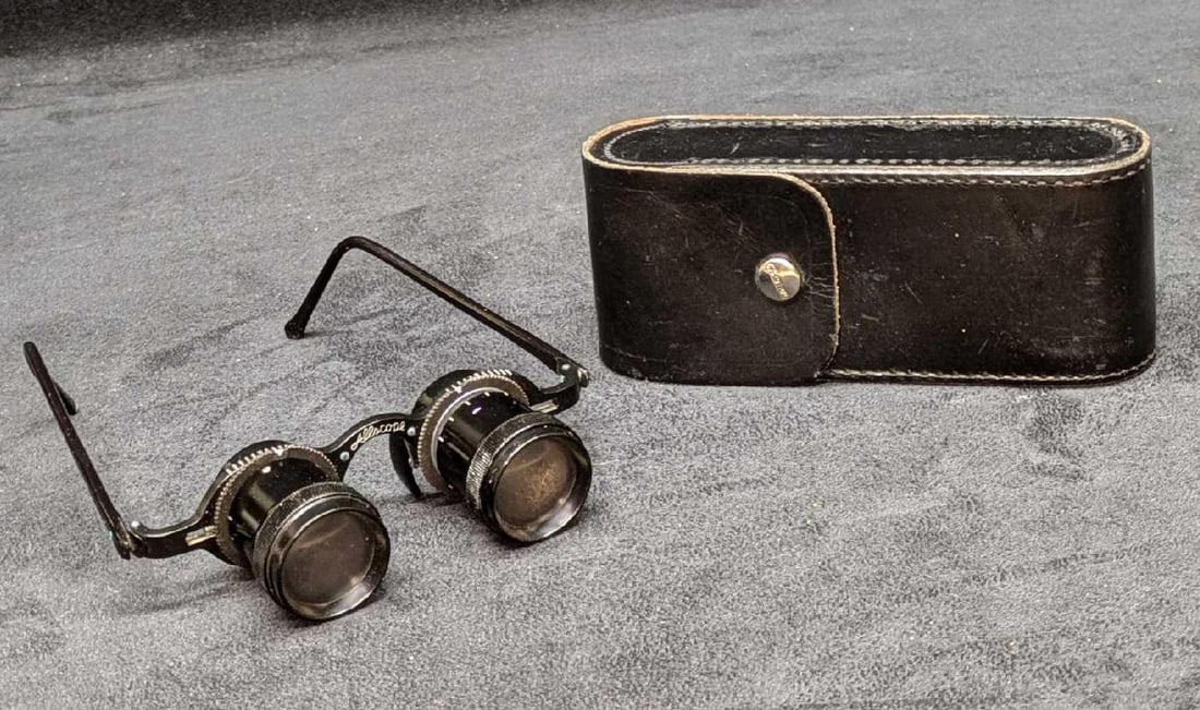 Allscope Hands-Free Binocular Glasses With Case (1 of 7)