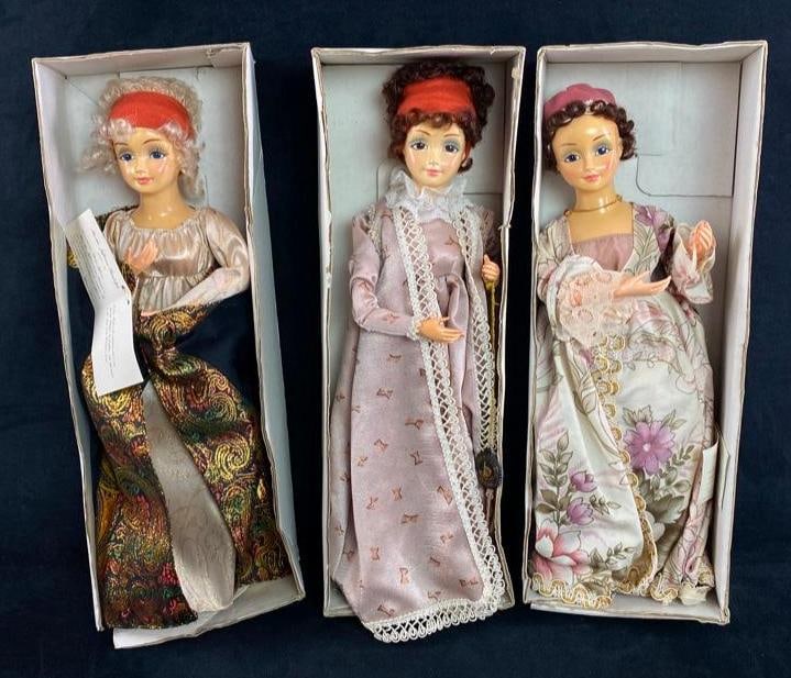 American Tradition First Lady Gown Series 1987: American Tradition First Lady Gown Series 1987 3 Porcelite dolls, made by Brinn's to commemorate America's historic First Ladies and the gowns they wore. These dolls are still with their origi