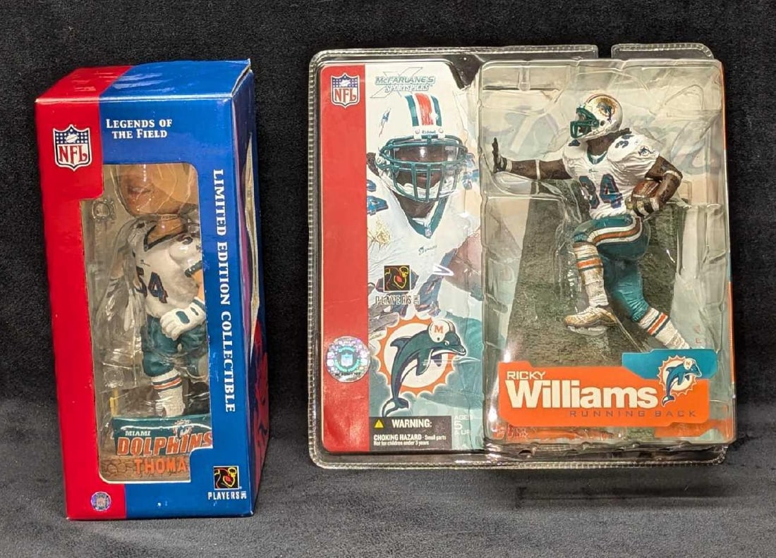 Zach Thomas Bobblehead And Ricky Williams Figure (1 of 10)