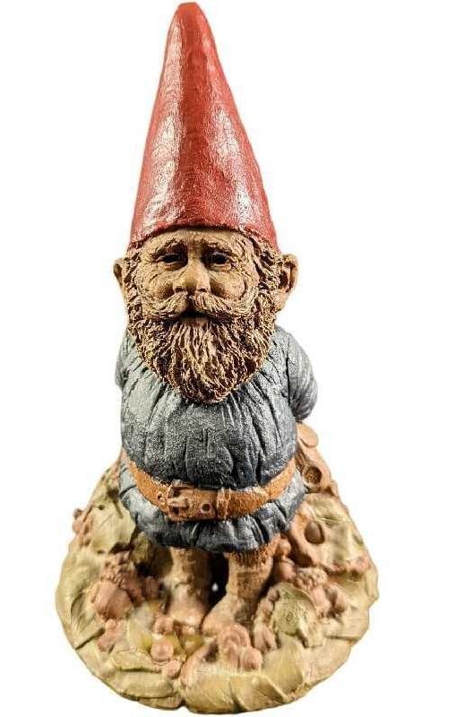 F11 Vintage Tom Clark Forest Gnome Figurine (1 of 8)