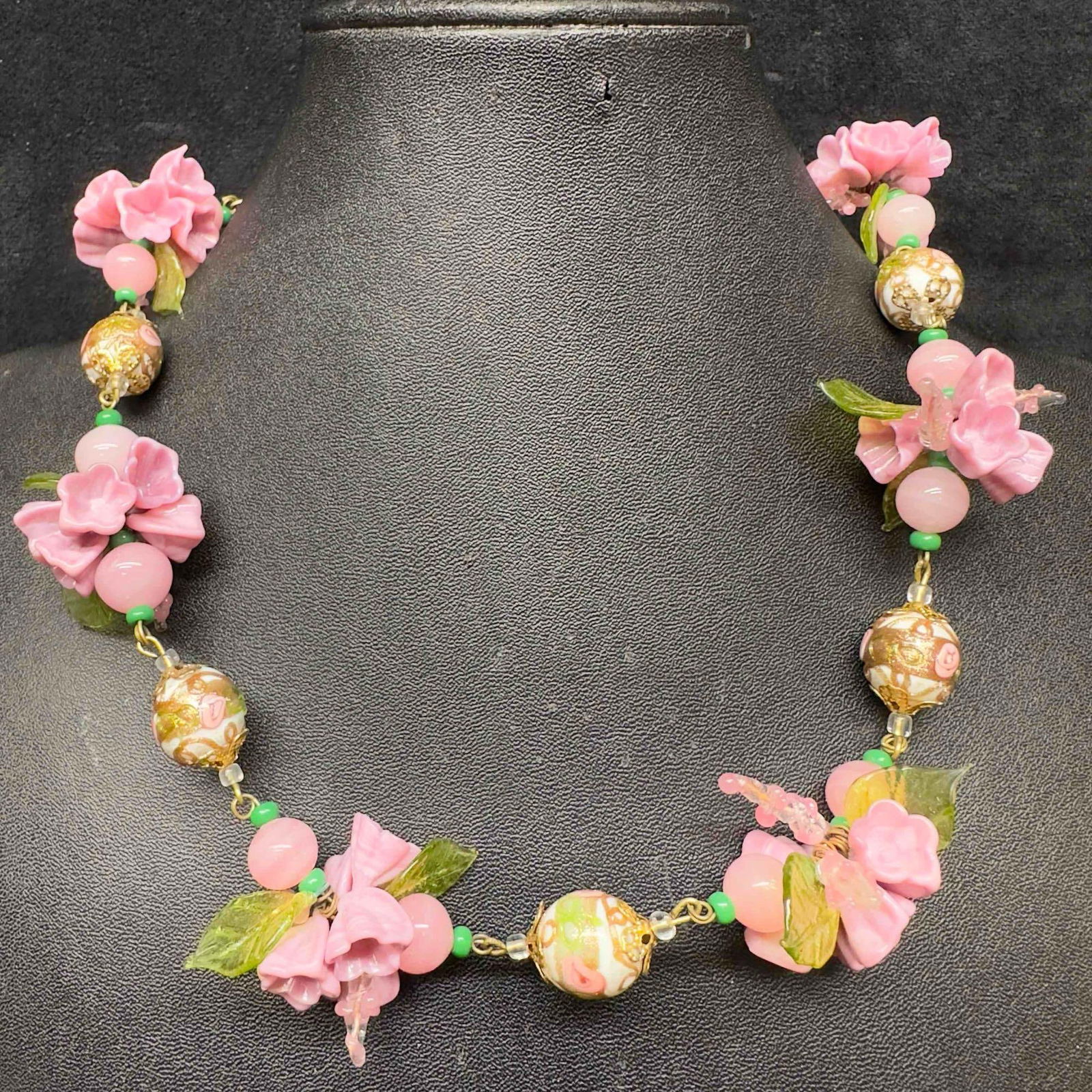 Venetian Murano Lamp Work Art Glass Pink Flower Bead Round White Floral Beaded Necklace D26 (1 of 9)