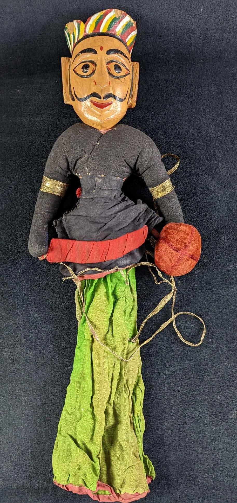 JB Vintage Burmese Style Handmade Wood Marionette Doll: Vintage Burmese Style Handmade Wooden Head Marionette/Doll. This is approx 9" x 4 1/2" x 22" and it weighs 1.18lb. The doll is in a good, vintage condition with crack down the back of the 