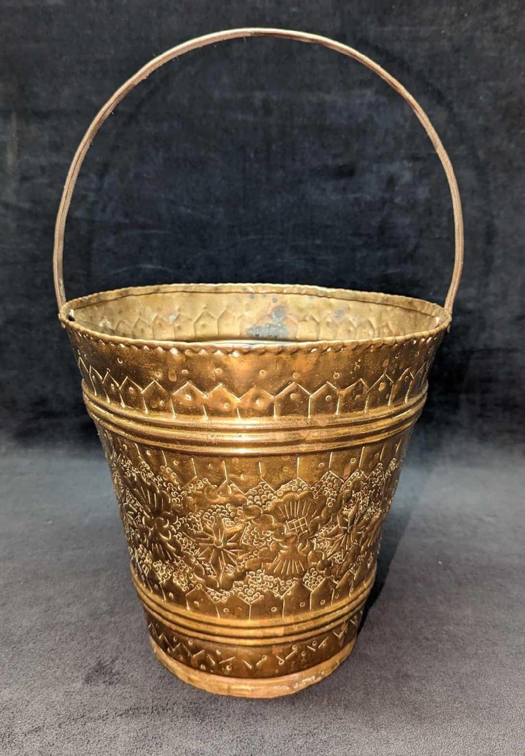 Vintage Brass Bucket With Handle (1 of 7)