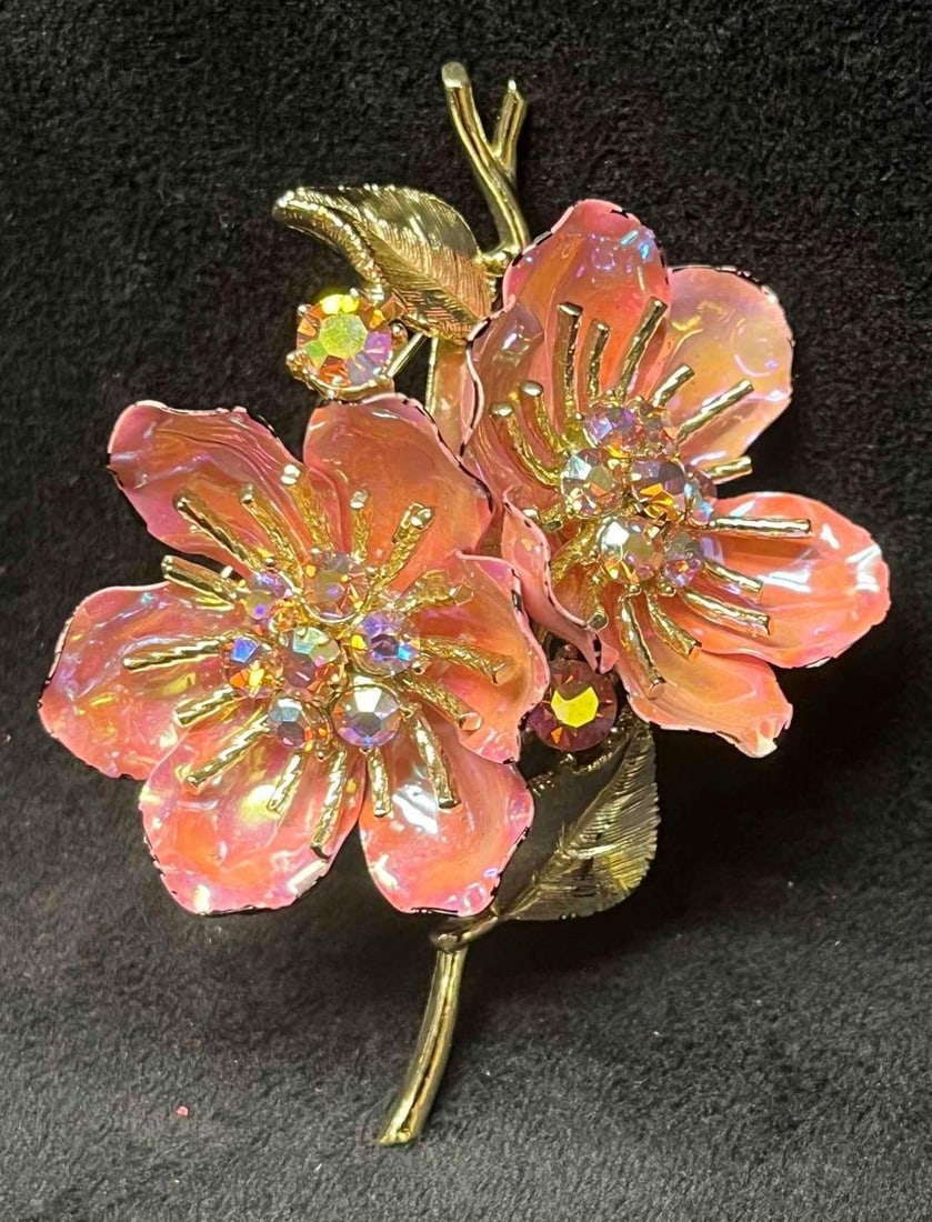 Signed Vintage Large Flower Coro Brooch With Pink Enamel & Iridescent Rhinestones: This lot contains a Signed Vintage Large Flower Coro Brooch With Pink Enamel & Iridescent Rhinestones. It is approx 3 1/4" x 2 1/4" x 1". Total weight is 1.2oz. Overall the vintage bro