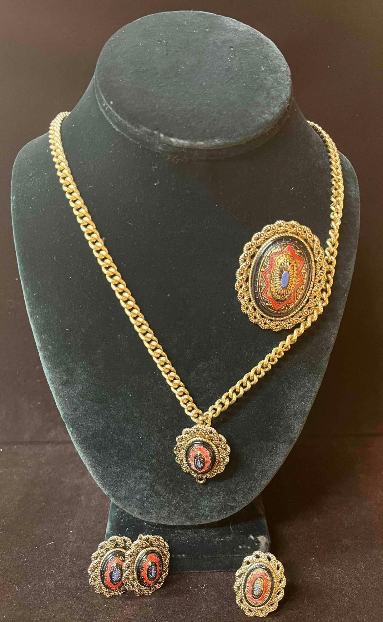 Sarah Coventry Jewelry Set Necklace, Earrings, Ring and Brooch (1 of 13)