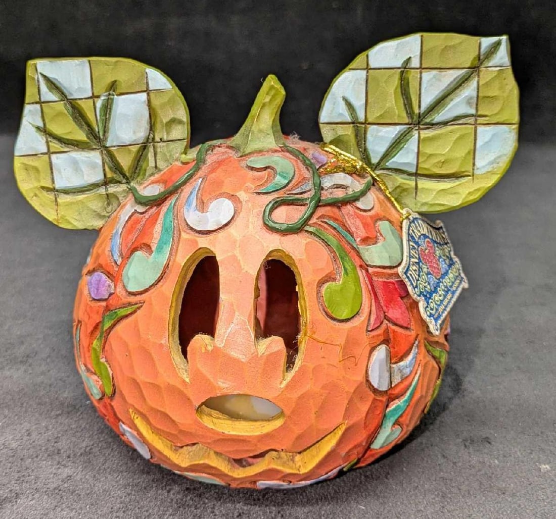 Jim Shore Halloween Magic Mickey Mouse Figurine (1 of 8)