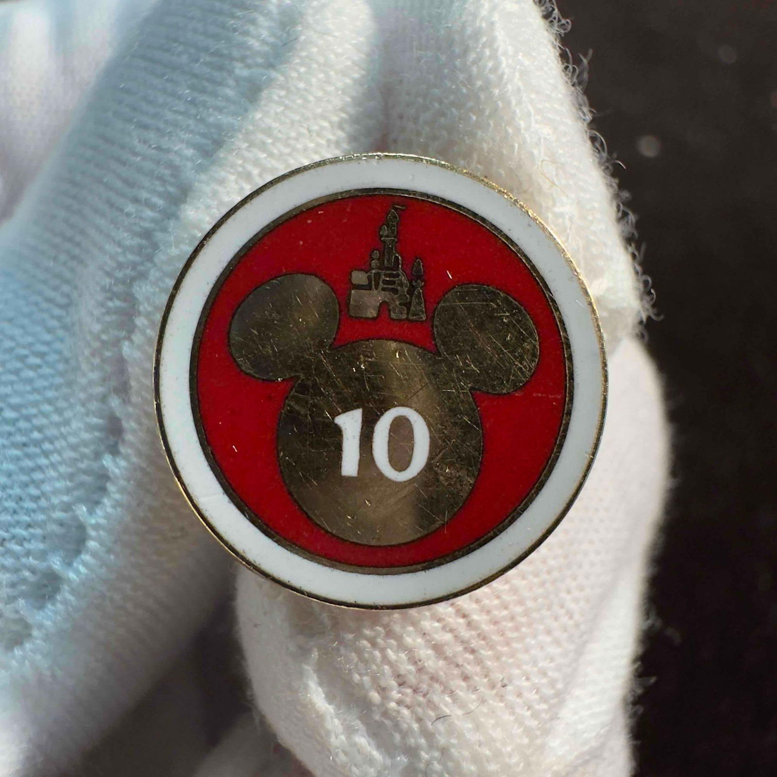 Disney Cast Member 10 Years Mickey Mouse Ears Cinderella Castle Original Service Award Pin (1 of 5)