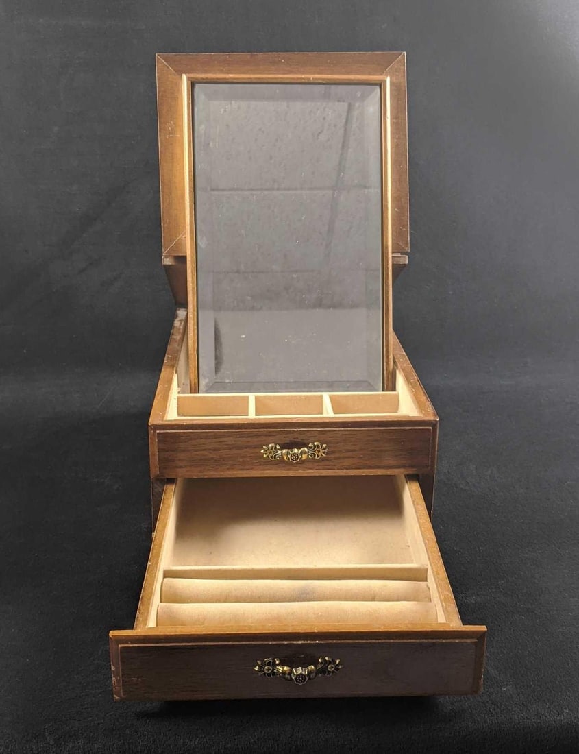 Wood Jewerly Box With Pull Out Mirror Two Shelves (1 of 9)