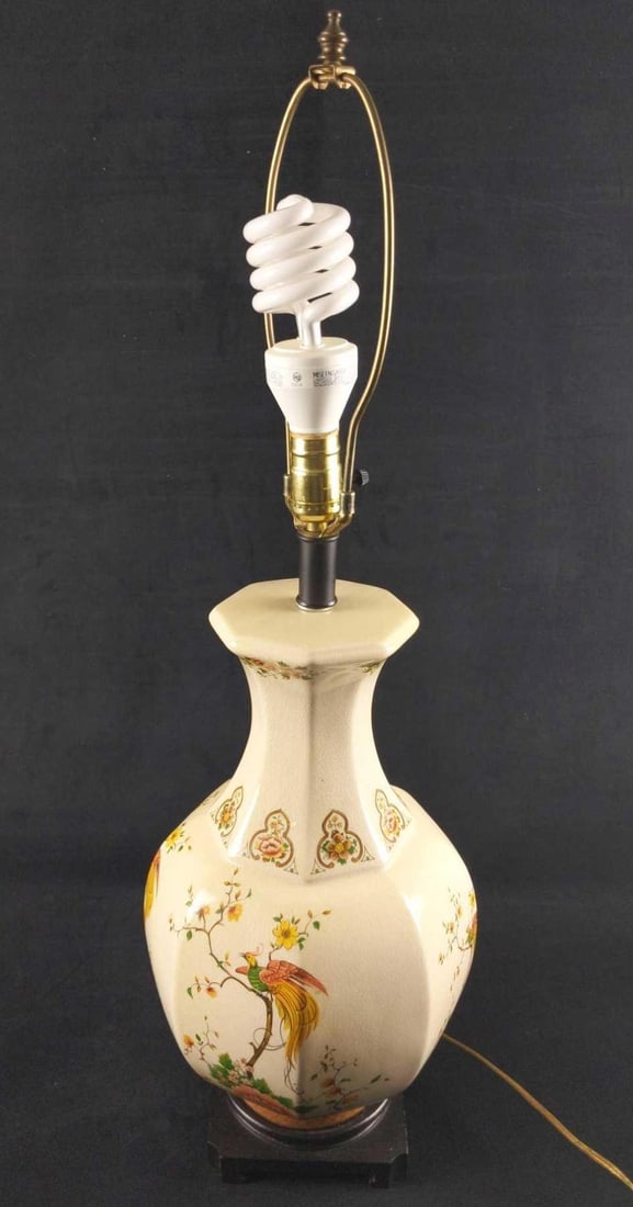 Vintage Peacock Oriental Ceramic Vase Table Lamp (1 of 10)