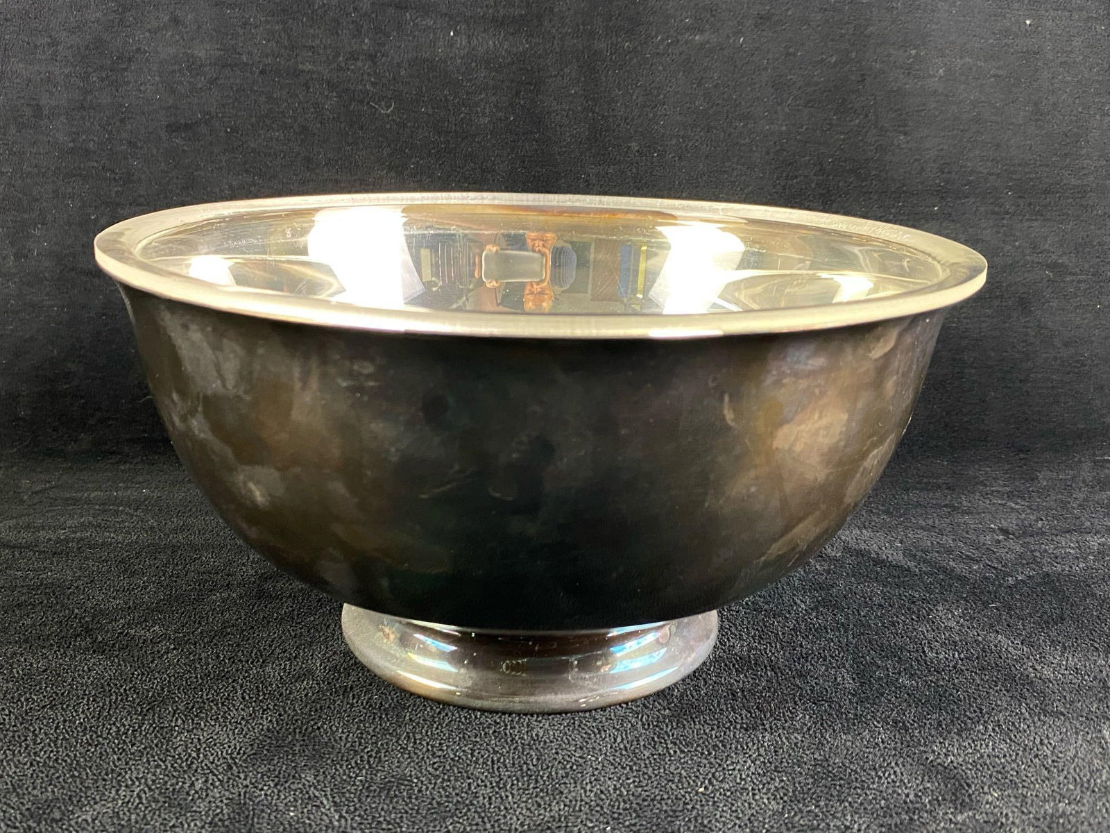 Vintage Reed & Barton  # 105 Silver Plated Bowl W / Plastic Insert (1 of 8)