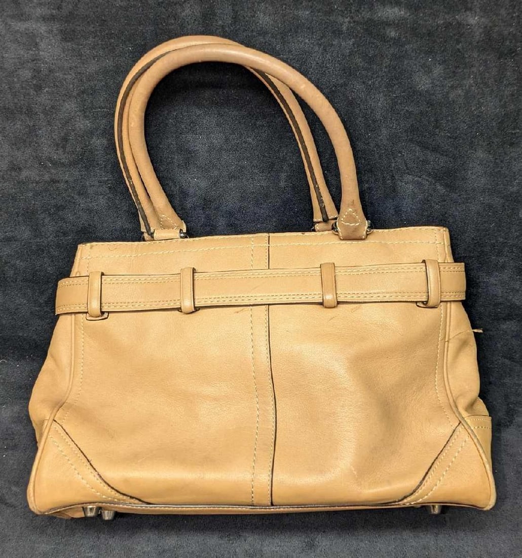 Coach Hamptons Leather Tote Bag (1 of 4)