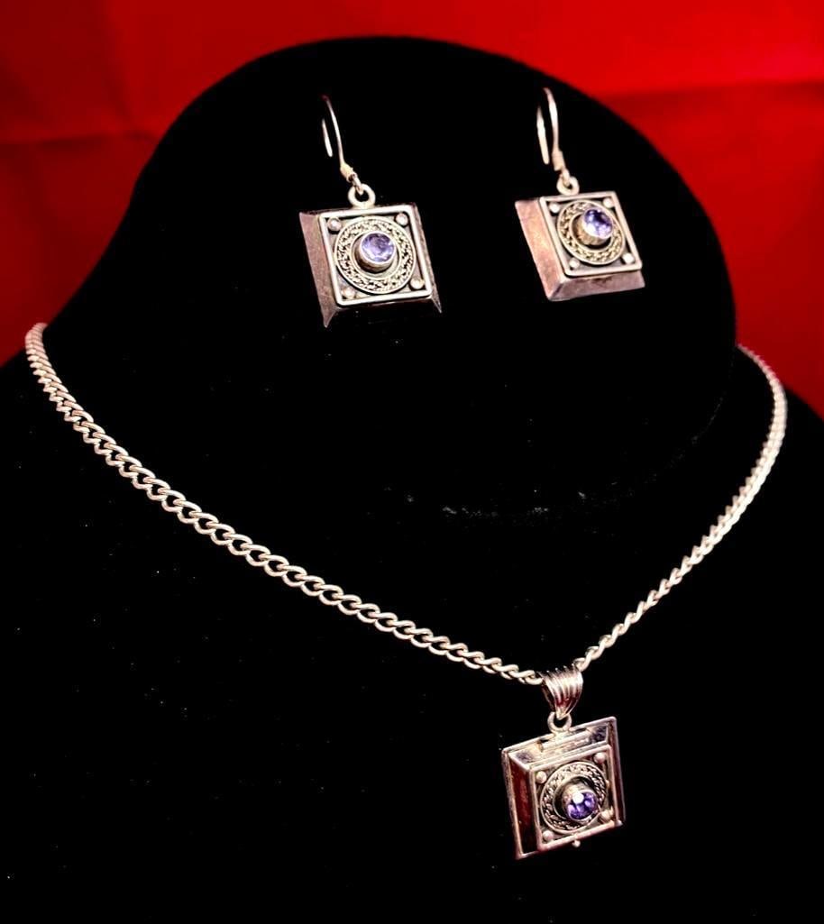 Sterling Silver Tanzanite Pendant & Earrings Set (1 of 7)