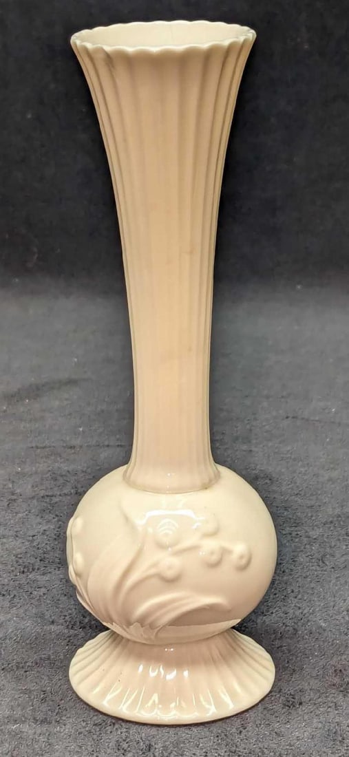 Vintage Lenox China Bud Vase Flower Embossed (1 of 7)