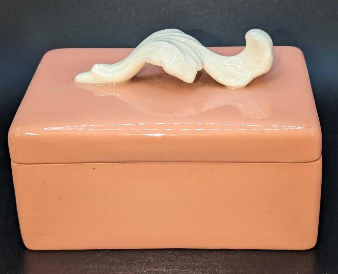 Vintage Coral Lenox Porcelain Trinket Box Cream Accent (1 of 8)