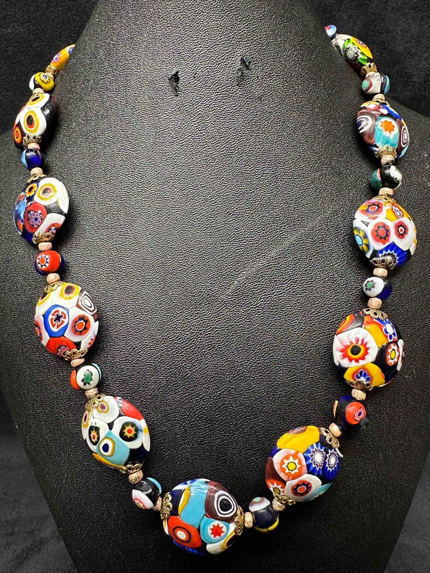 Murano Venetian Lamp Work Art Glass Multi Colored Abstract Art Deco Circle Bead Necklace D2 (1 of 9)