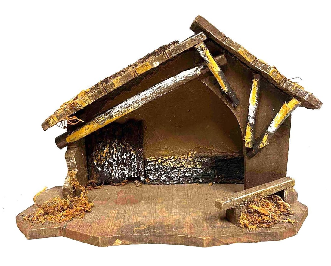 Vintage Italian Christmas Holy Wood Nativity: This lot contains a Vintage Christmas Holy Wood Nativity. Made in Italy. It is approx 15 3/4" x 7" x 10 1/2" and it weighs about 2.1lbs. Overall the Nativity is in good used condition with some l