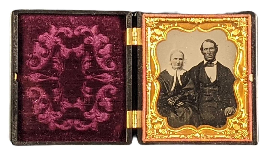 Antique Tintype Portrait W Gutta Percha Case Man & Wife (1 of 5)