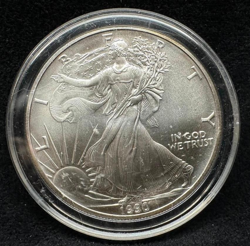 .999 Silver US Mint 1990 Silver Eagle (1 of 2)