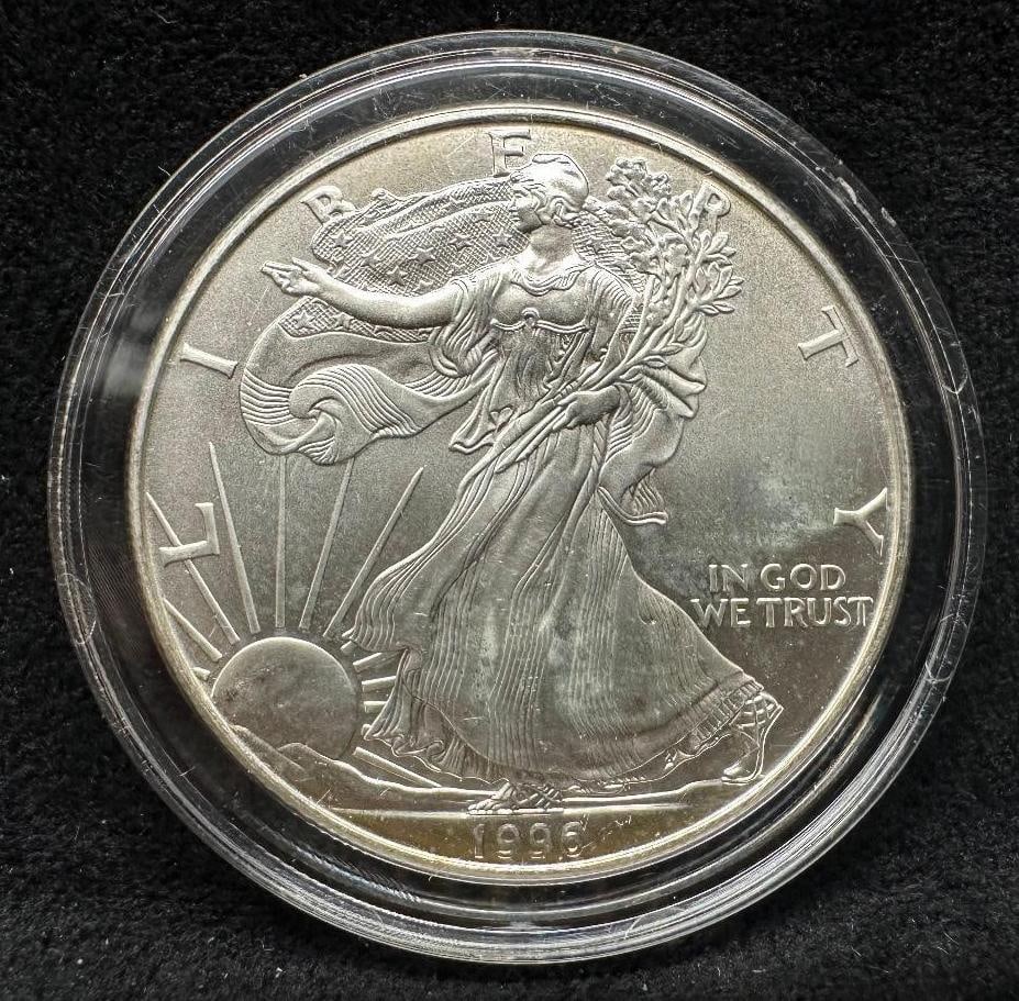 .999 Silver US Mint 1996 Silver Eagle (1 of 2)