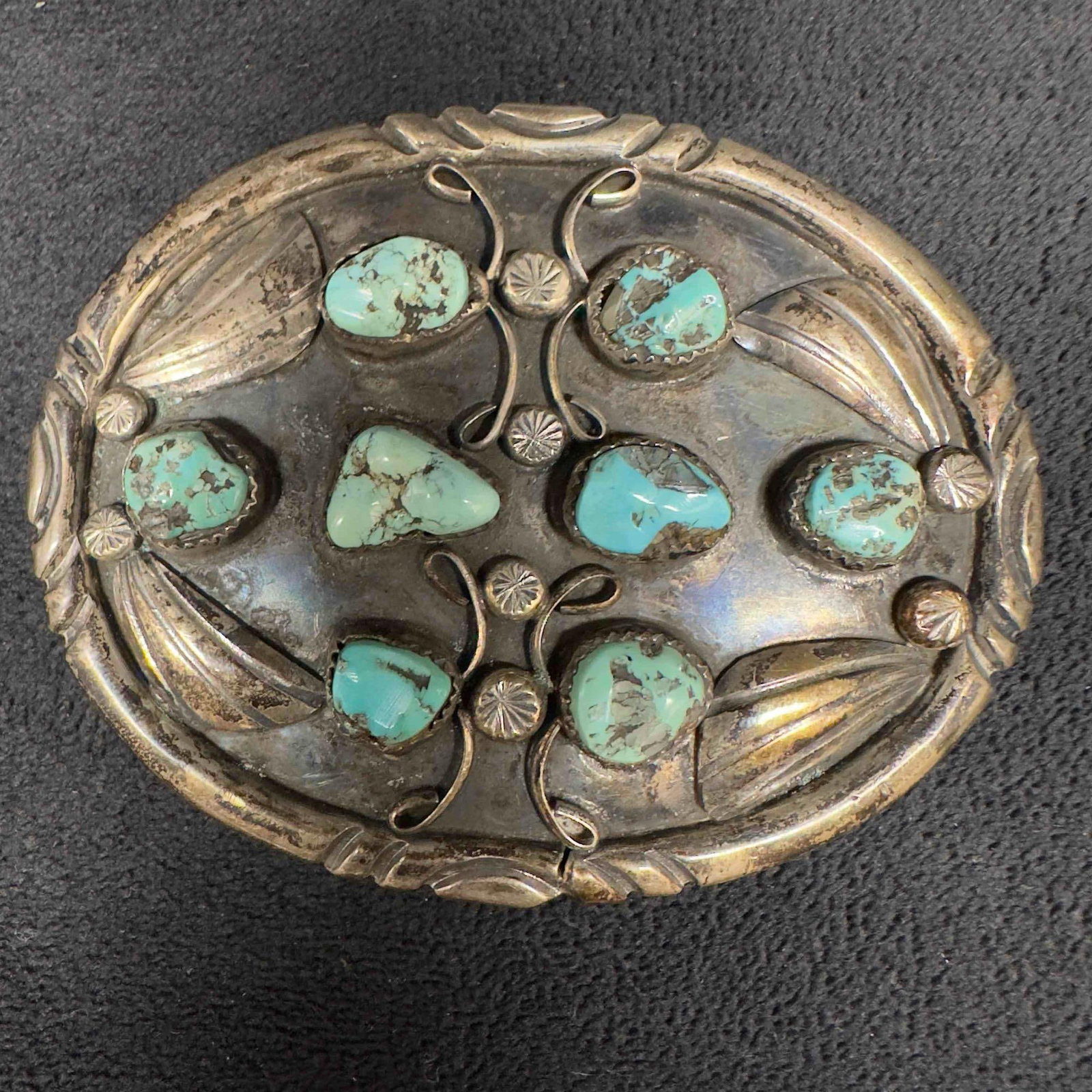 Native American Style Silver Plated Turquoise Belt Buckle: Native American Style Silver Plated Turquoise Belt Buckle. No distinct markings of maker or identifying marks. This item is in good pre-owned, previously displayed condition with light wear, and surfa