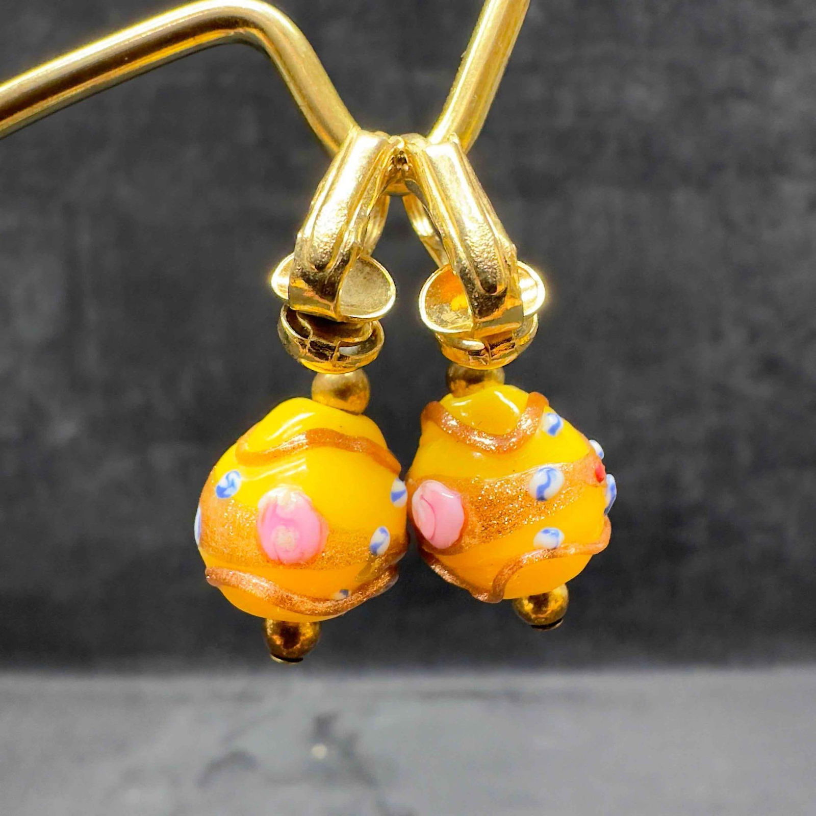 Murano Venetian Art Glass Lamp Work Round Bead Yellow Floral Dangle Earrings D66 (1 of 9)