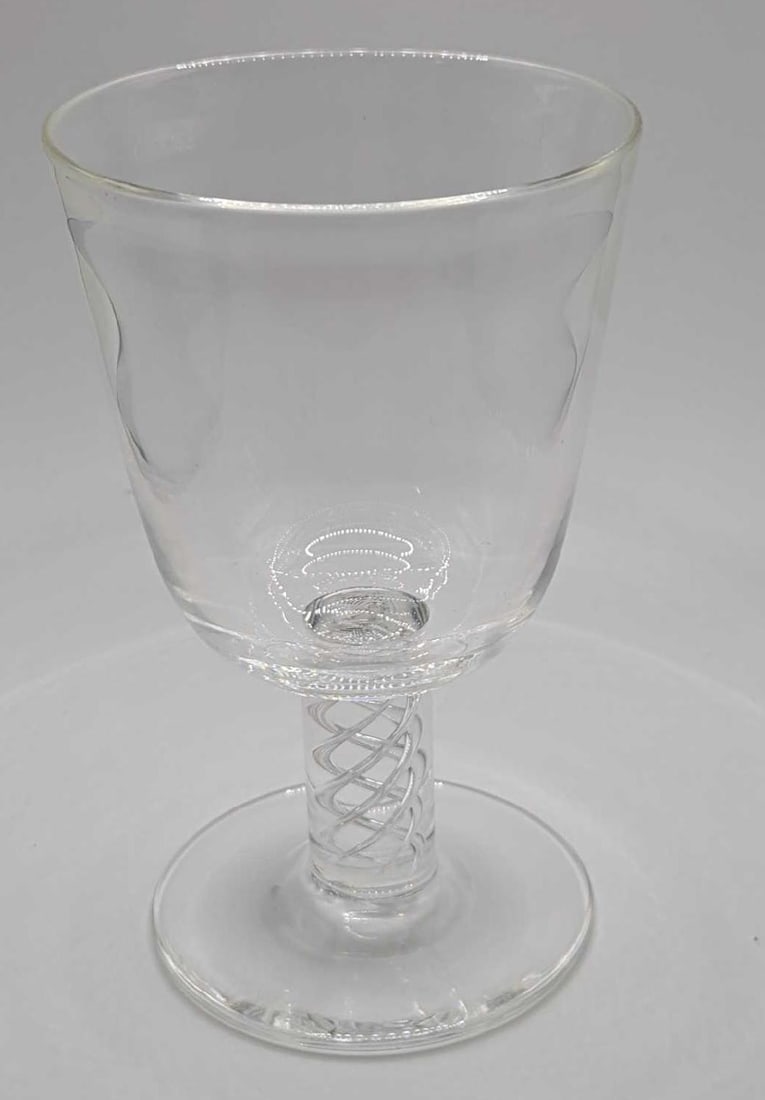 Steuben Crystal Water Goblet With Air Twist Stem B (1 of 9)