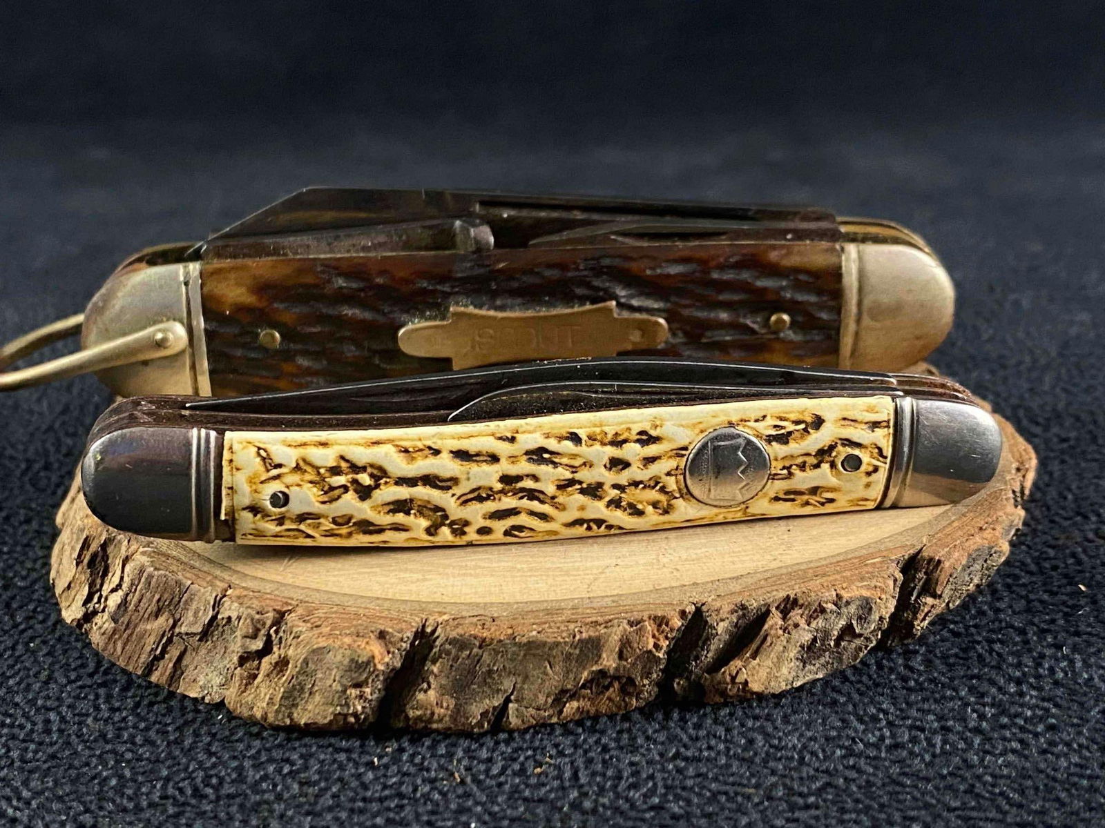 Lot Of 2 vintage Imperials Folding Knives (JB): These Antique - Vintage Knives are in used condition and are sold as is for repair or restoration . We are not knife experts but have done our best to identify them to our best knowledge. Please view