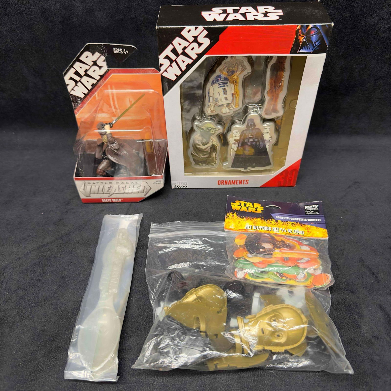 Star Wars Collection Lot of Toys Birthday Decorations Ornaments Chewbacca Coloring Changing Spoon (1 of 4)
