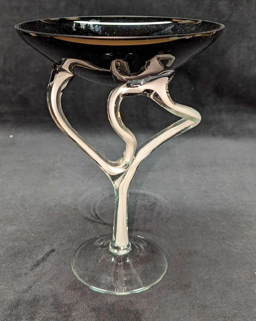 Handmade Alicja Jellyfish Pedestal Art Glass Bowl: Handmade Alicja Jellyfish Pedestal Art Glass Bowl. This is approx 7 1/2" x 10 1/2" x 7 1/2" and it weighs 1.82lb. The top has some signs of wear.