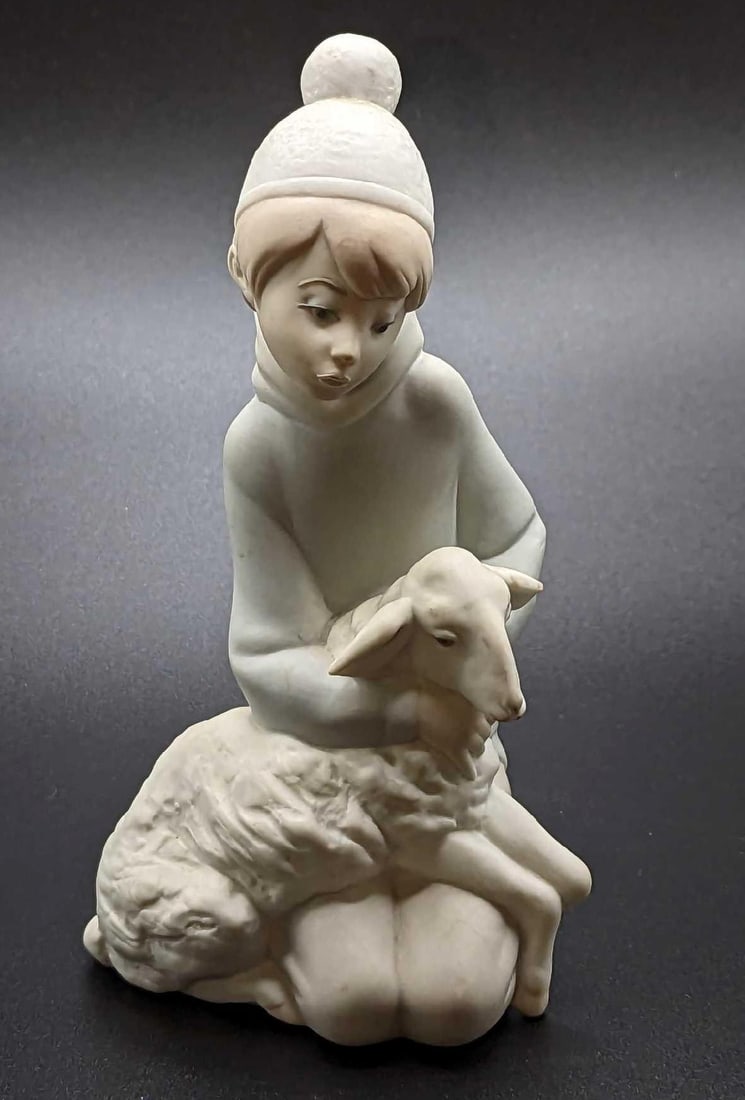 Retired Lladro Shepherd With Lamb Matte Figurine (1 of 6)