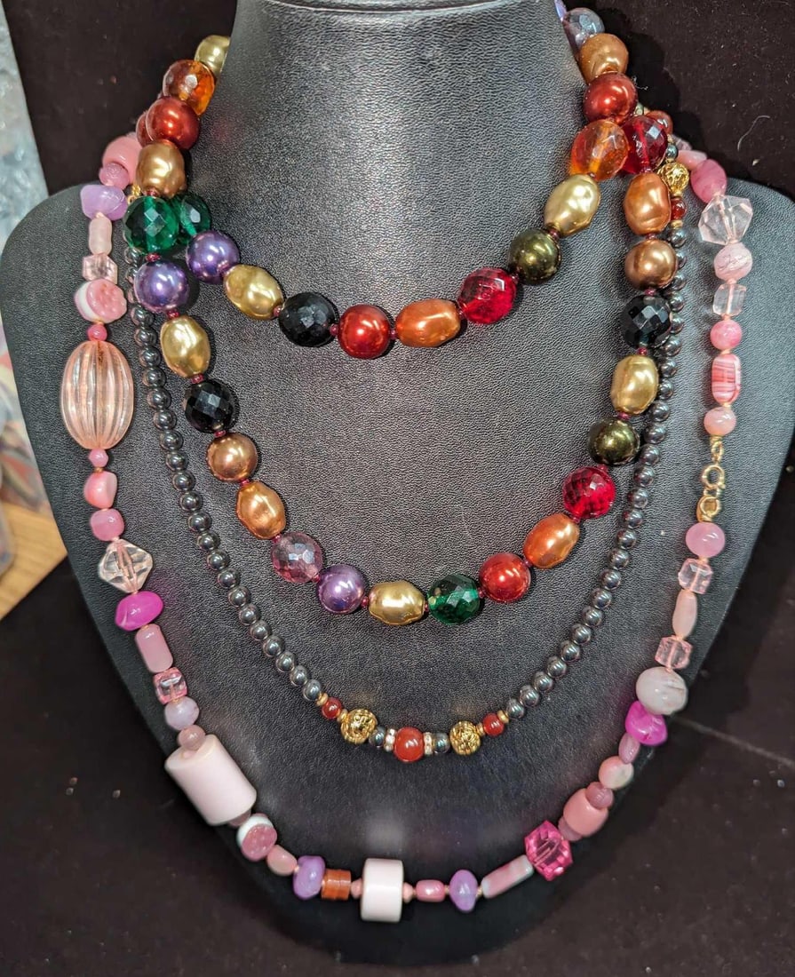 3 Joan Rivers & Les Bernard Necklaces (1 of 4)