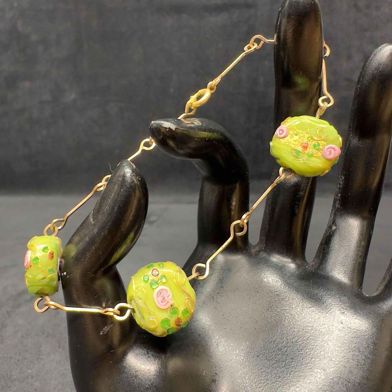 Murano Venetian Lamp Work Glass Light Green Floral Fiorato Circle Beaded Bracelet E46 (1 of 8)