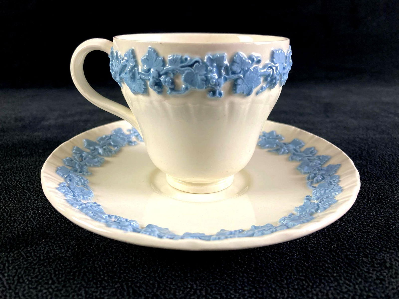 Enturia & Barlaston English Tea Set (1 of 4)