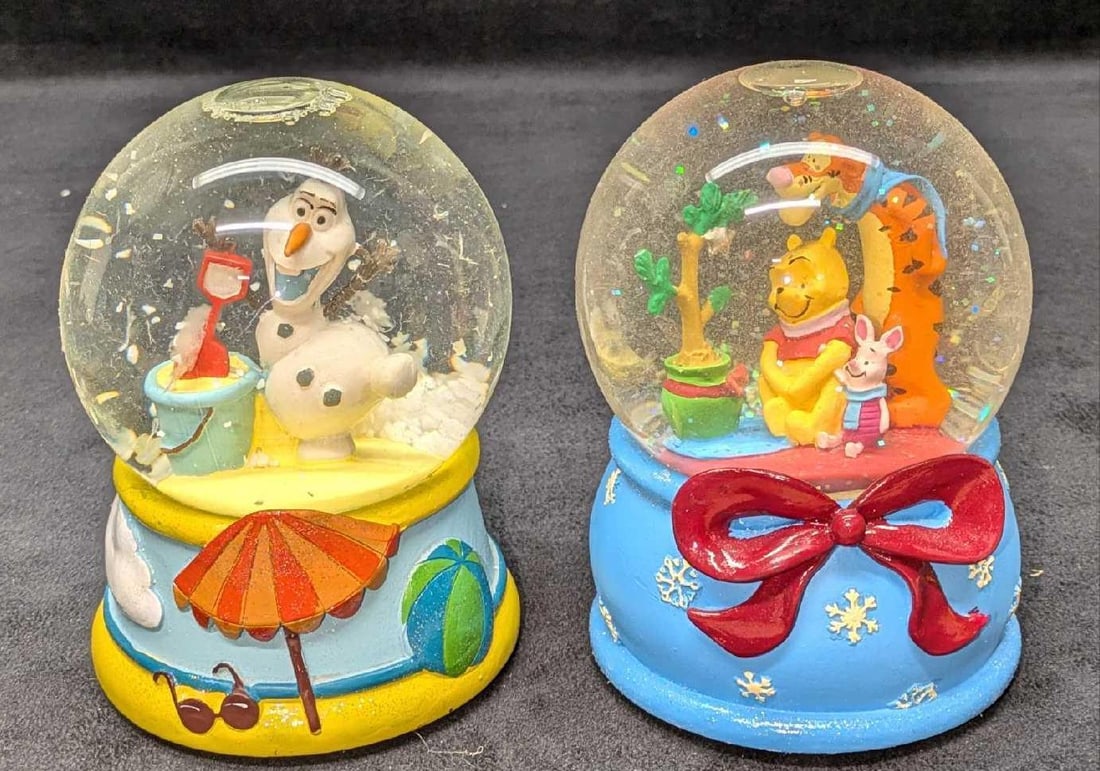 2 Disney Frozen Olaf And Winnie The Pooh Musical Snow Globes (1 of 8)