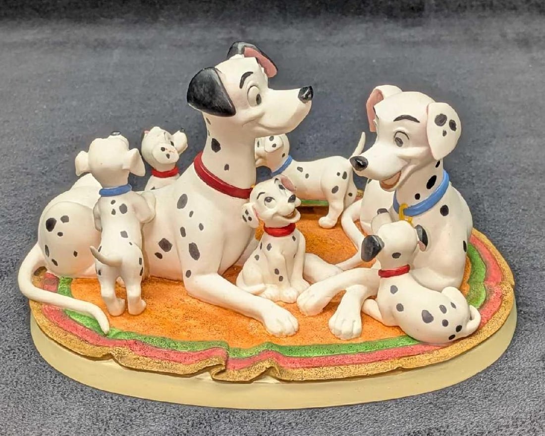 Disney 101 Dalmatians Statue Animated Classics Figurine (1 of 7)