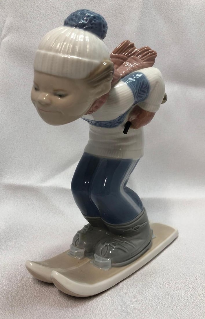 Lladro 4970 Puppet Skier (1 of 5)