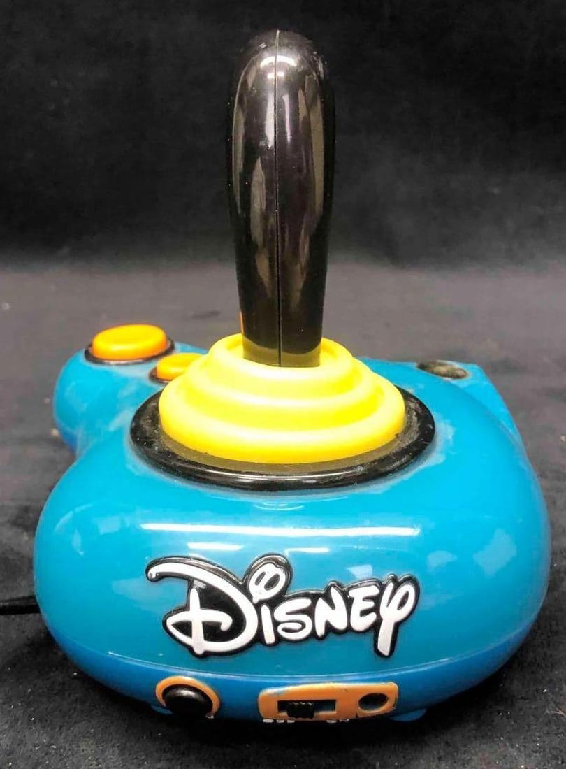 Disney Plug & Play Tv Games 2005 JakksTVgames.com (1 of 9)