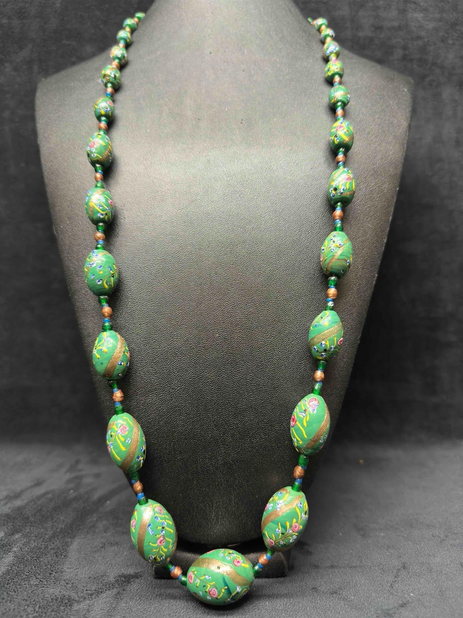 Murano Venetian Lamp Work Art Glass Green Floral Pink Blue Accents Long Beaded Necklace F8 (1 of 9)