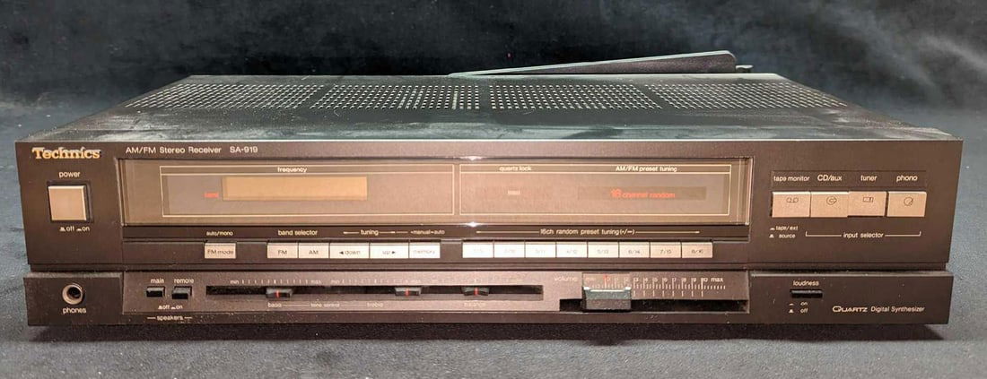 Technics SA-919 AM/FM Stereo Receiver W Box (1 of 10)